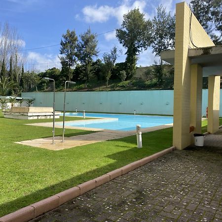 Apart T3 Com Piscina Tenis Ginasio E Parq Infant Лиссабон Экстерьер фото